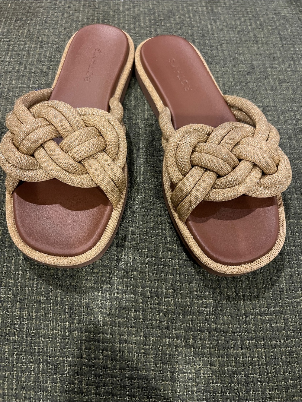 Rothy’s Gold Tone Braided Slide Sandal (sz 9)